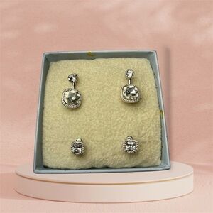 Elegant Silver and Crystal Earrings Set